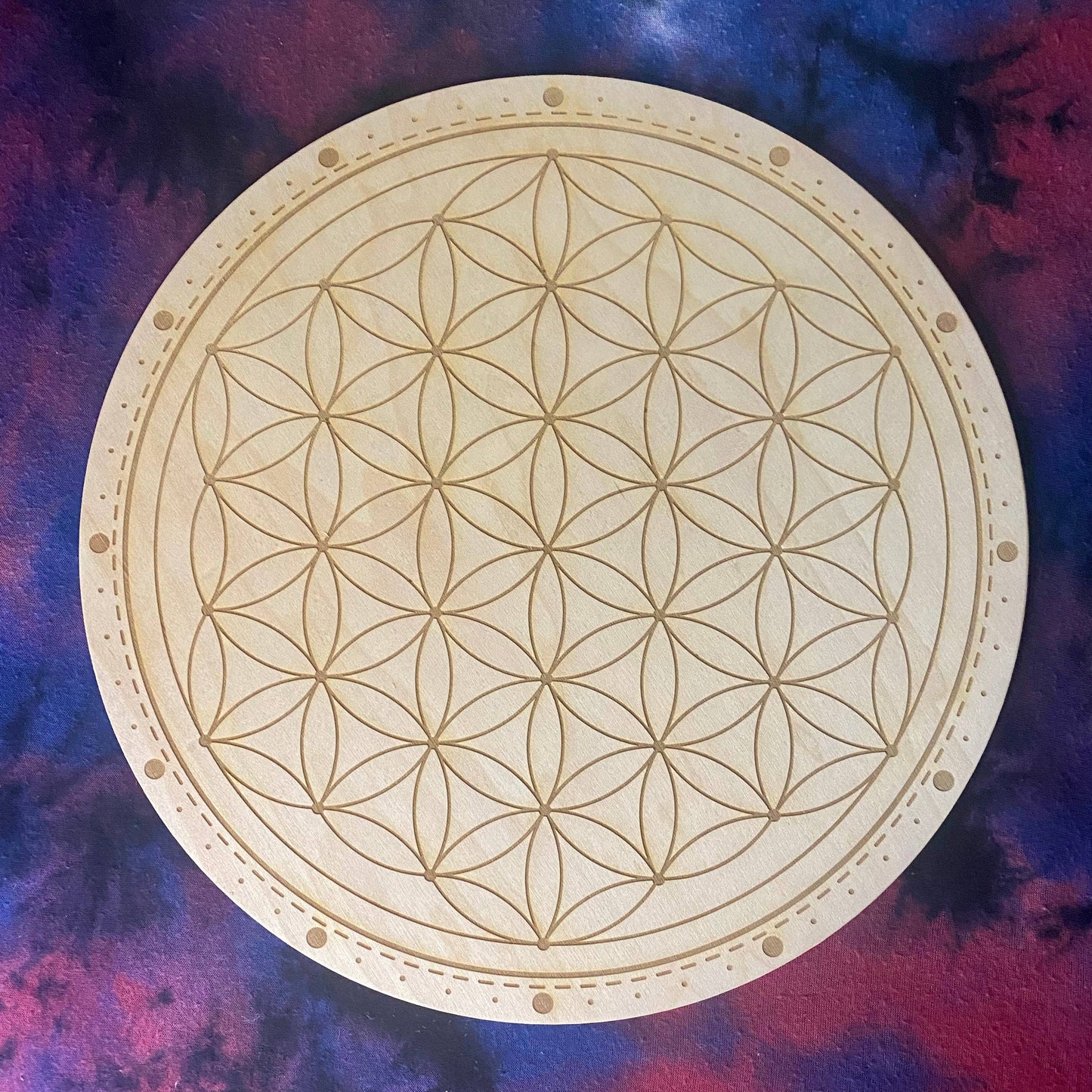 Flower of Life Crystal Grid : 11 Inch Grid