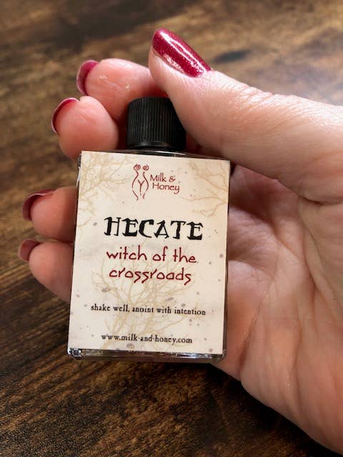 Hecate Oil